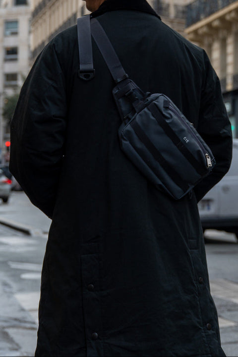 GRID3 2WAY SLING BAG