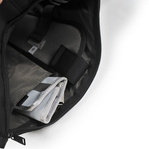 CIE-LEAP TOTE BAG
