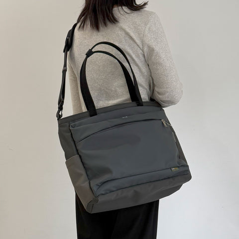 CIE-LEAP TOTE BAG