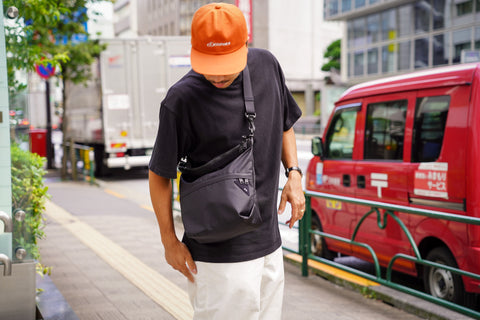 フォトグラファー × FLOW DRY SHOULDER BAG　