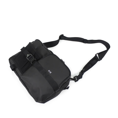 CIE - GRID3 BOTTLE SHOULDER BAG (L)